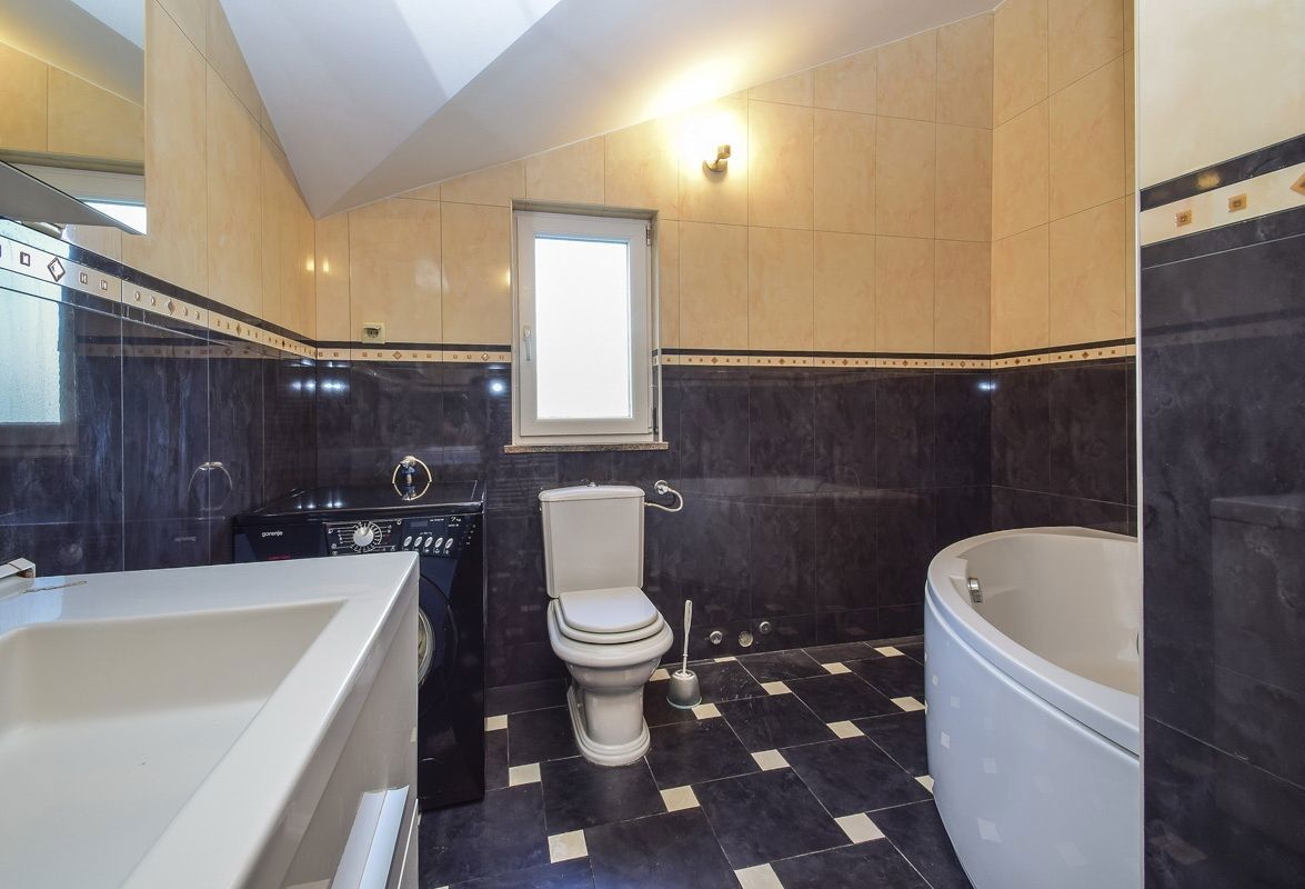 House For sale - ŠIBENSKO-KNINSKA VODICE