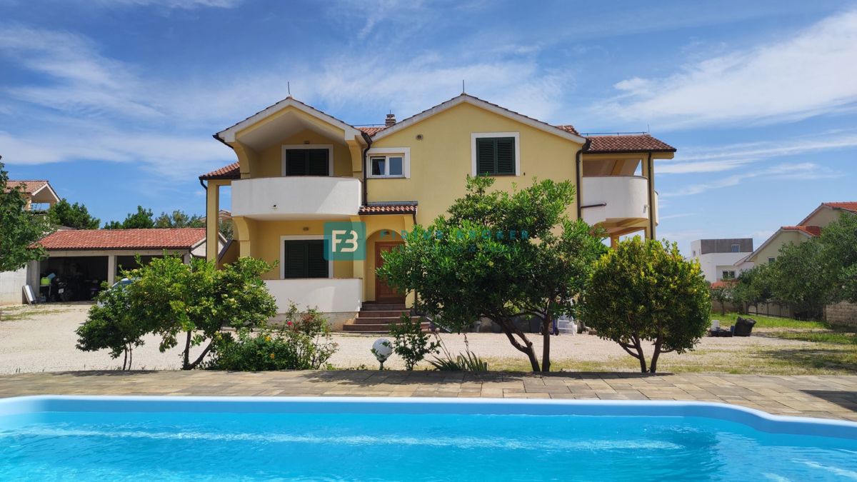 House For sale - šibensko-kninska Vodice - foto 2/23