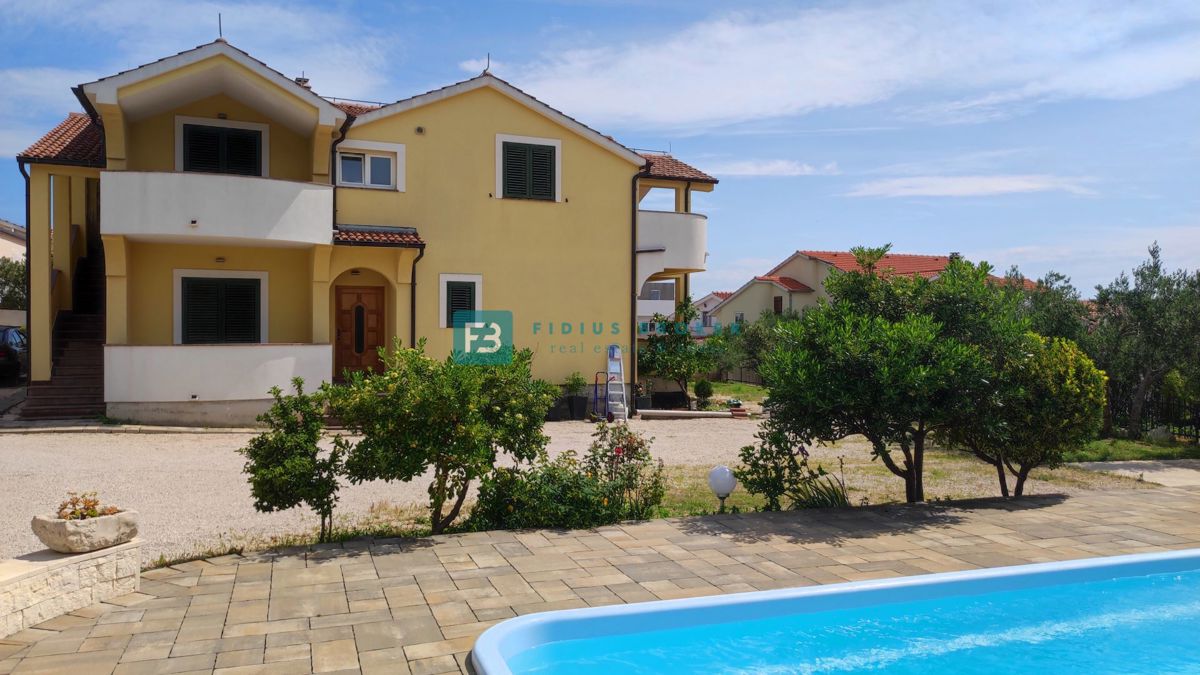 House For sale - ŠIBENSKO-KNINSKA VODICE