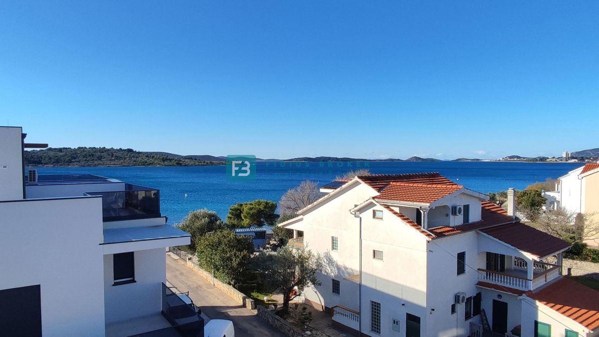 Flat For sale - ŠIBENSKO-KNINSKA VODICE