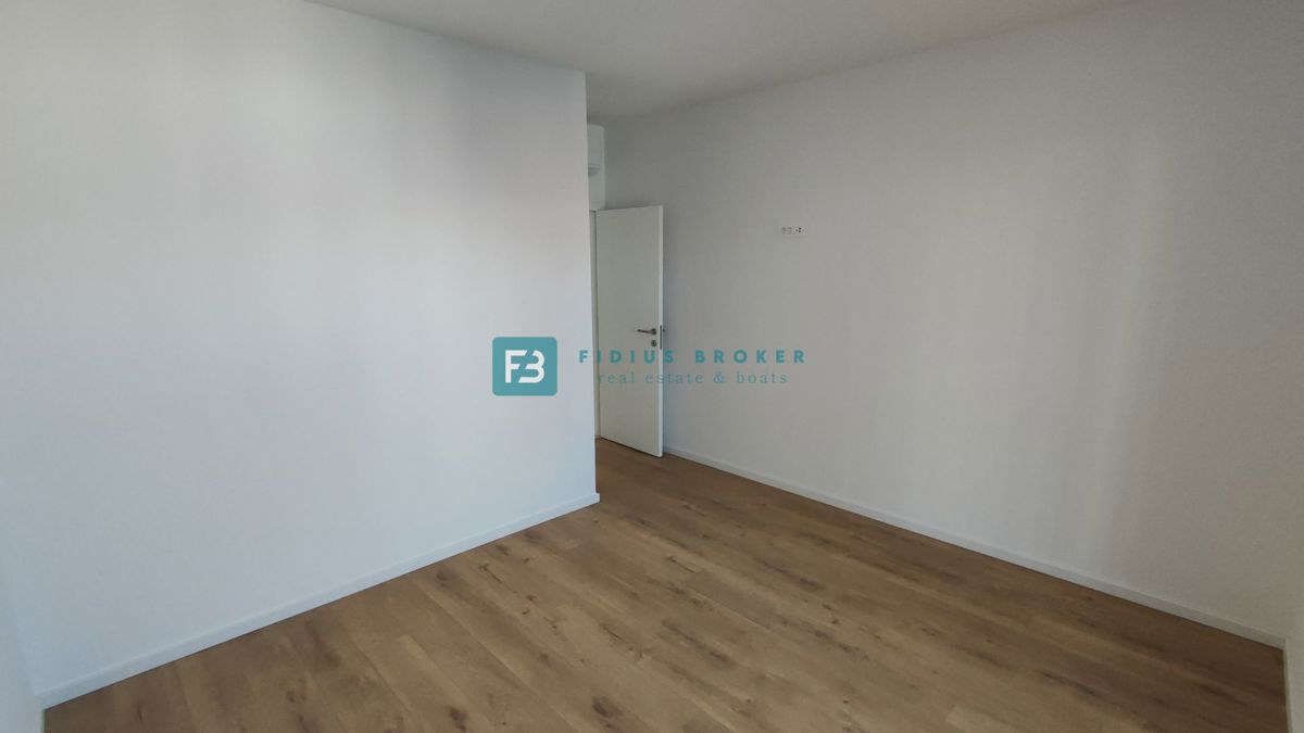Flat For sale - ŠIBENSKO-KNINSKA VODICE