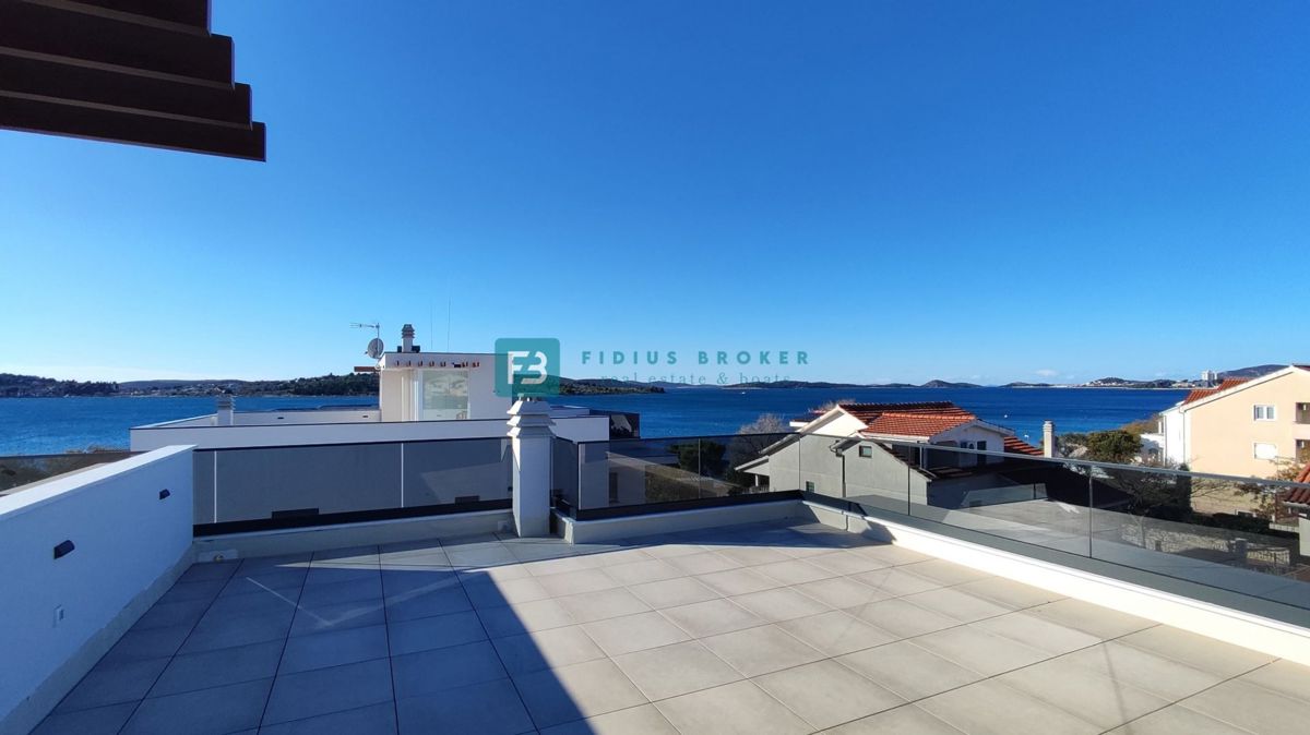 Flat For sale - ŠIBENSKO-KNINSKA VODICE
