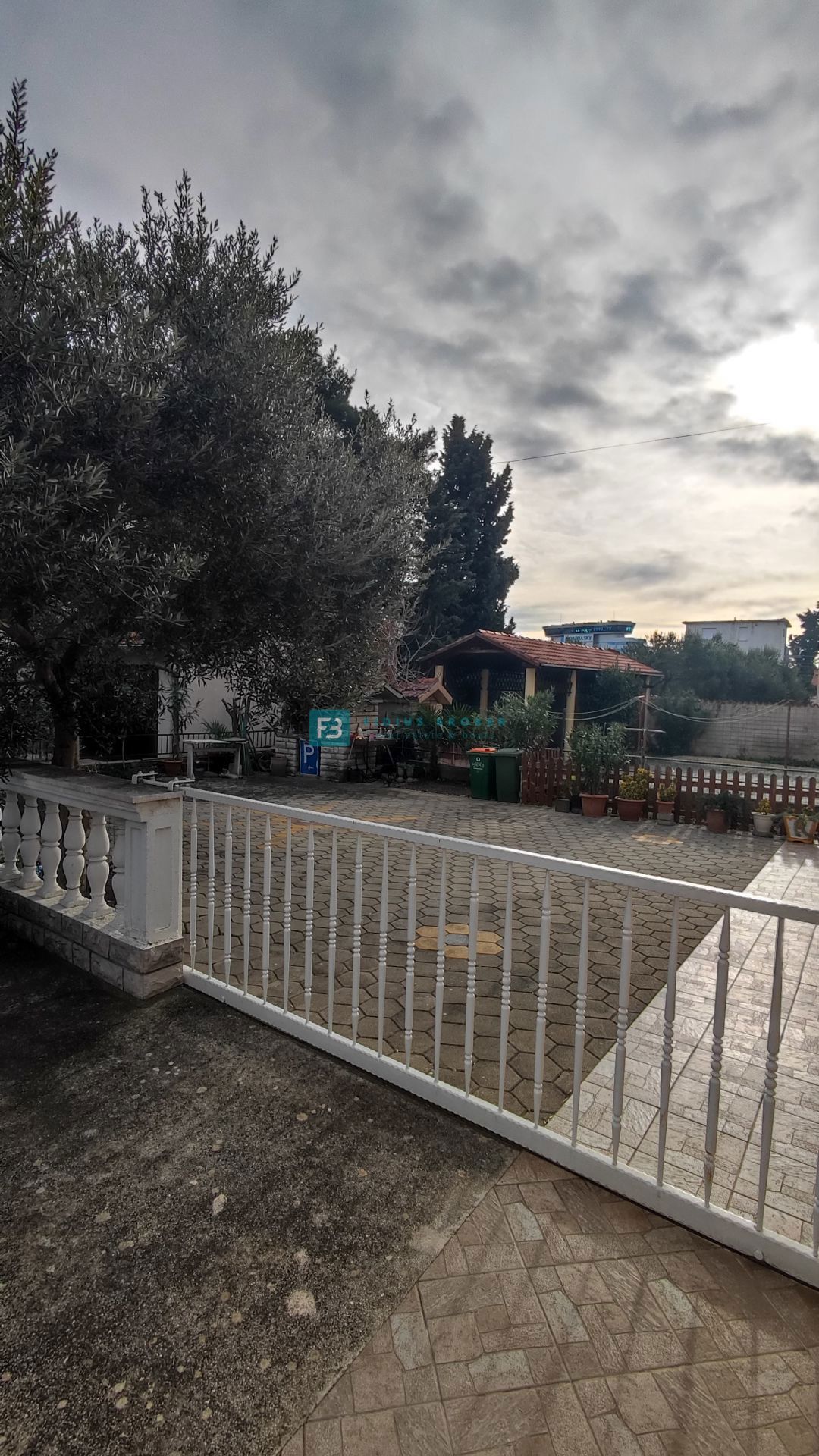 Kuća Na prodaju - ŠIBENSKO-KNINSKA VODICE