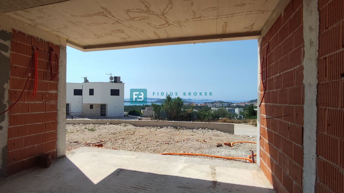 House For sale - ŠIBENSKO-KNINSKA VODICE