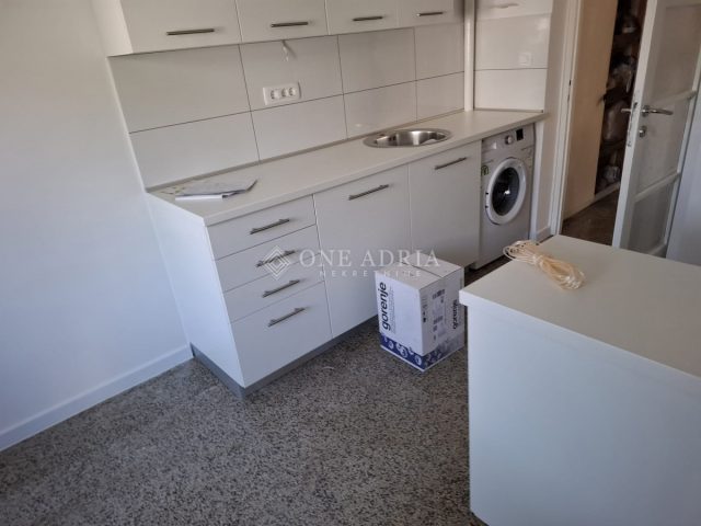 Mieszkanie Do wynajęcia - Primorsko-goranska Rijeka - foto 3/9