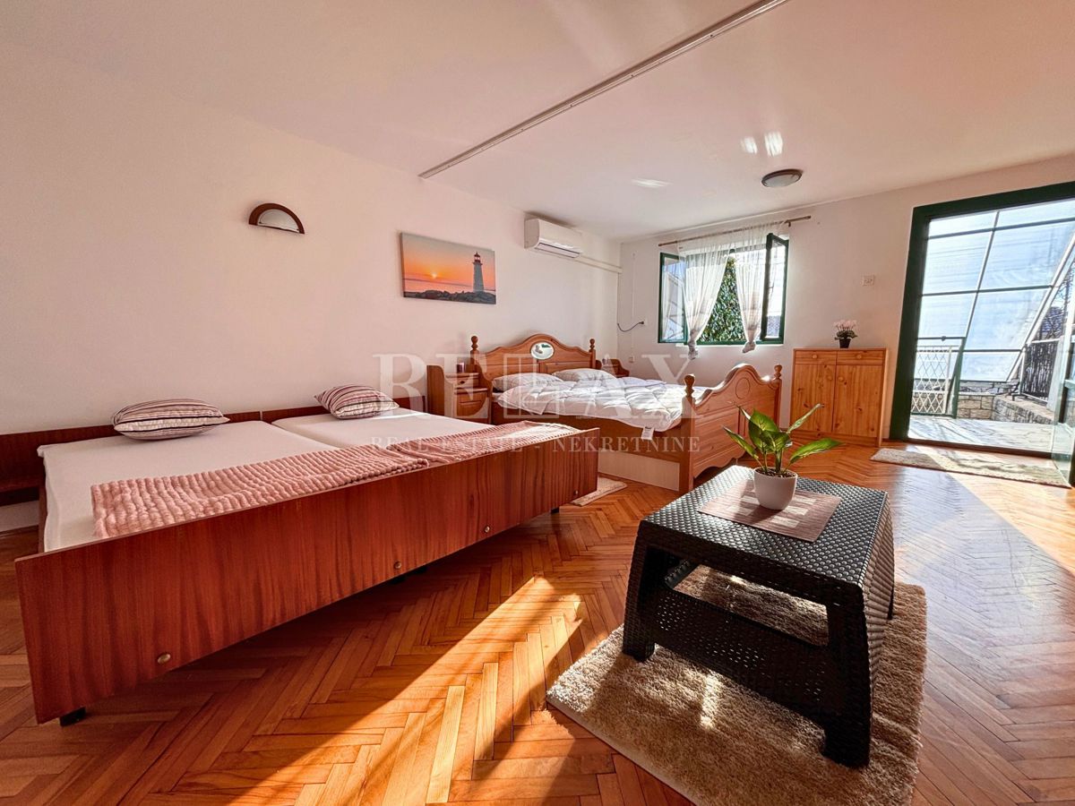 Haus Zu verkaufen - PRIMORSKO-GORANSKA CRIKVENICA