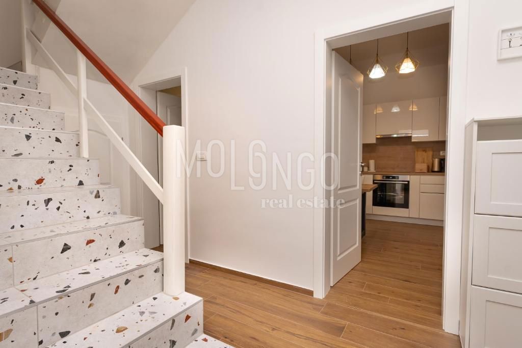 House For sale - PRIMORSKO-GORANSKA NOVI VINODOLSKI