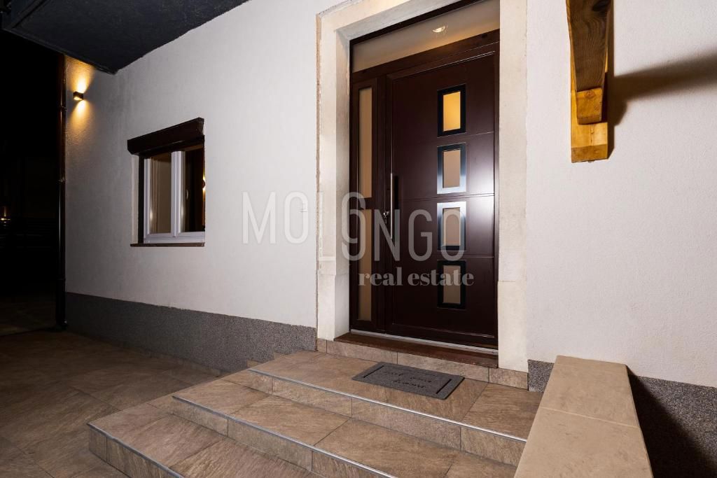 House For sale - PRIMORSKO-GORANSKA NOVI VINODOLSKI