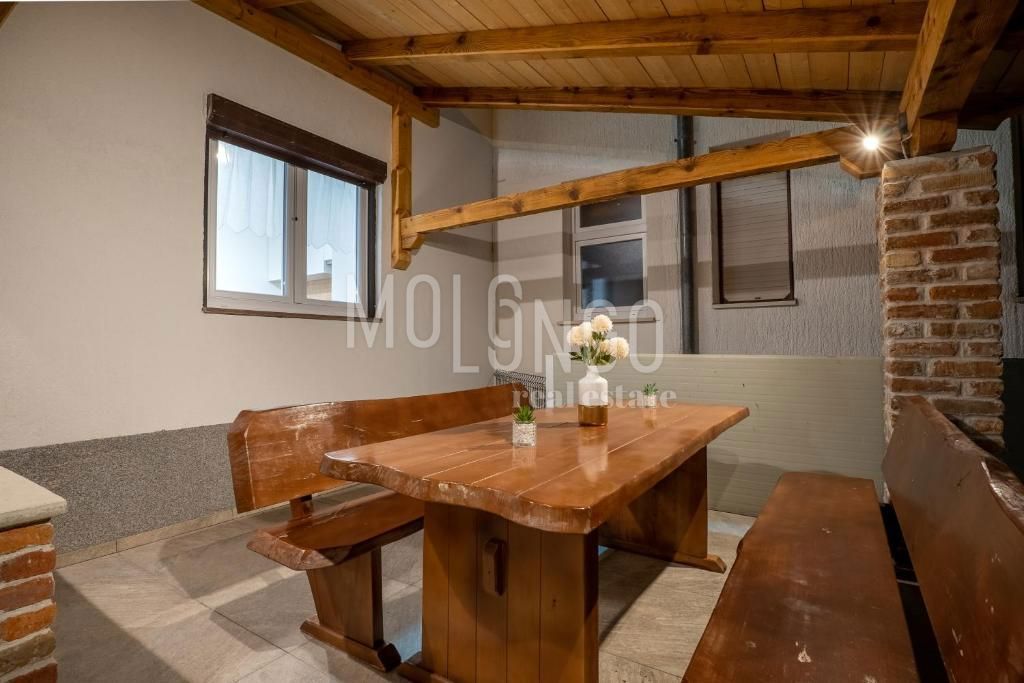 House For sale - PRIMORSKO-GORANSKA NOVI VINODOLSKI