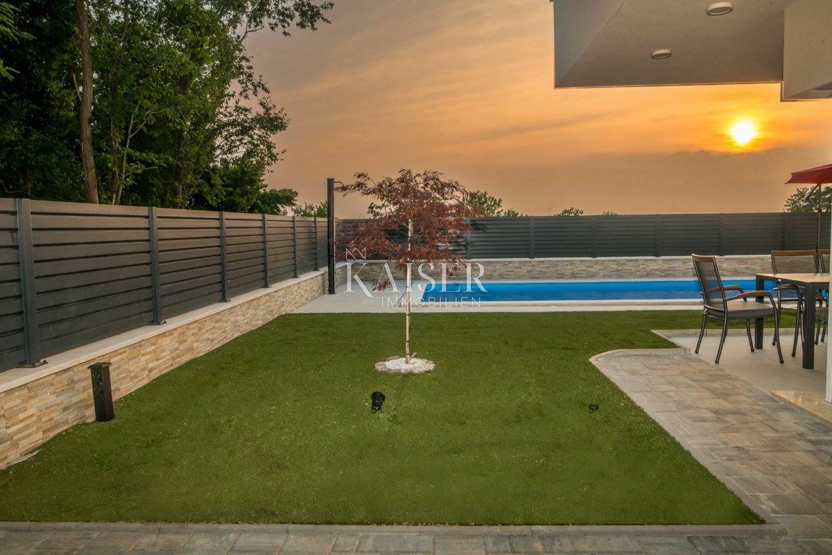 Haus Zu verkaufen - Istarska Umag - foto 1/10