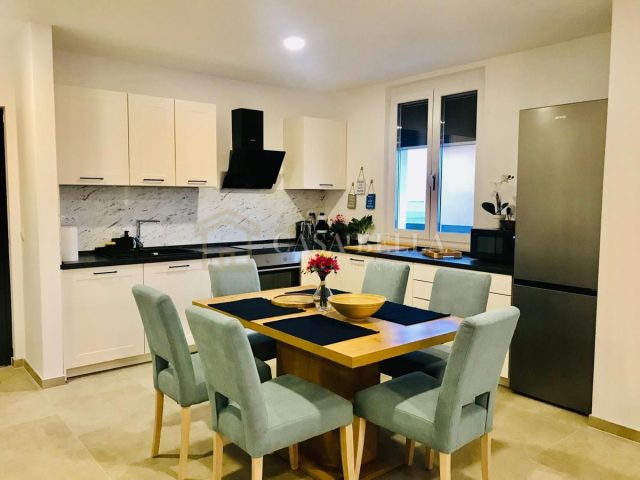 Apartmán na prenájom 128 m² – Kostrena