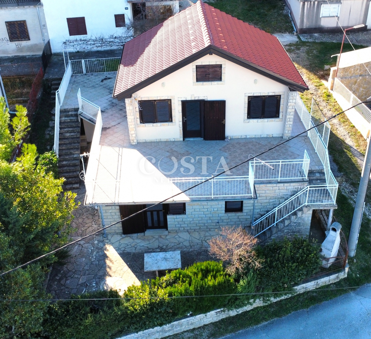 House For sale - ZADARSKA BENKOVAC