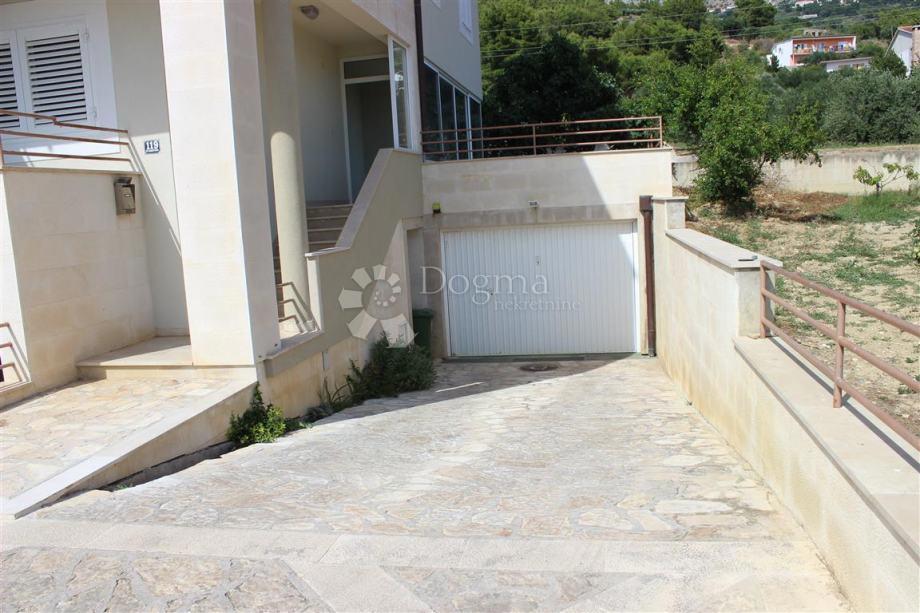 Casa In vendita - SPLITSKO-DALMATINSKA PODSTRANA
