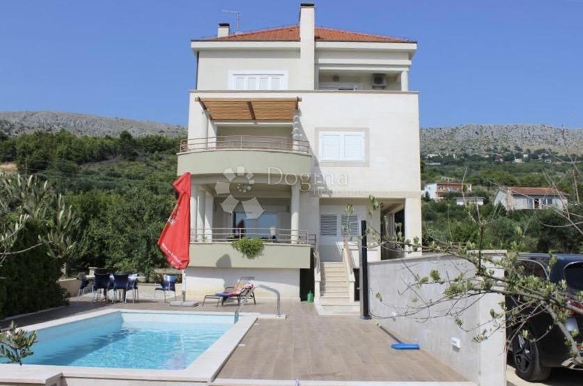 Casa In vendita - SPLITSKO-DALMATINSKA PODSTRANA