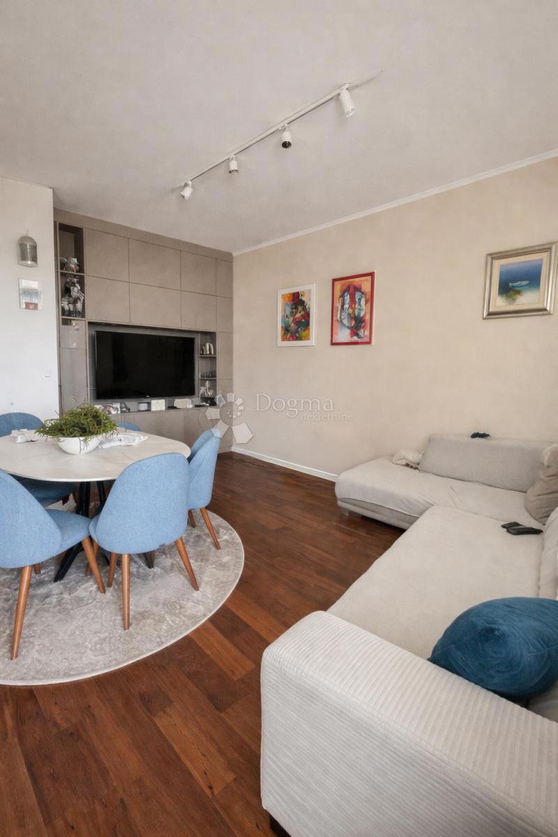 Casa In vendita - SPLITSKO-DALMATINSKA PODSTRANA