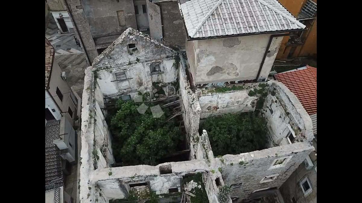 Haus Zu verkaufen - LIČKO-SENJSKA SENJ