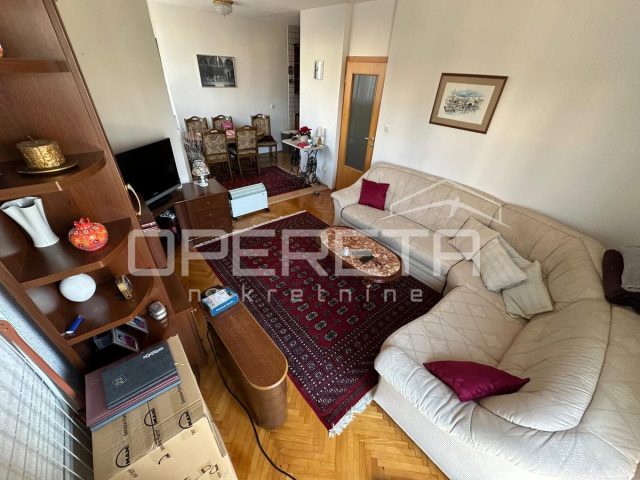 Flat For rent - Splitsko-dalmatinska Split - foto 2/12