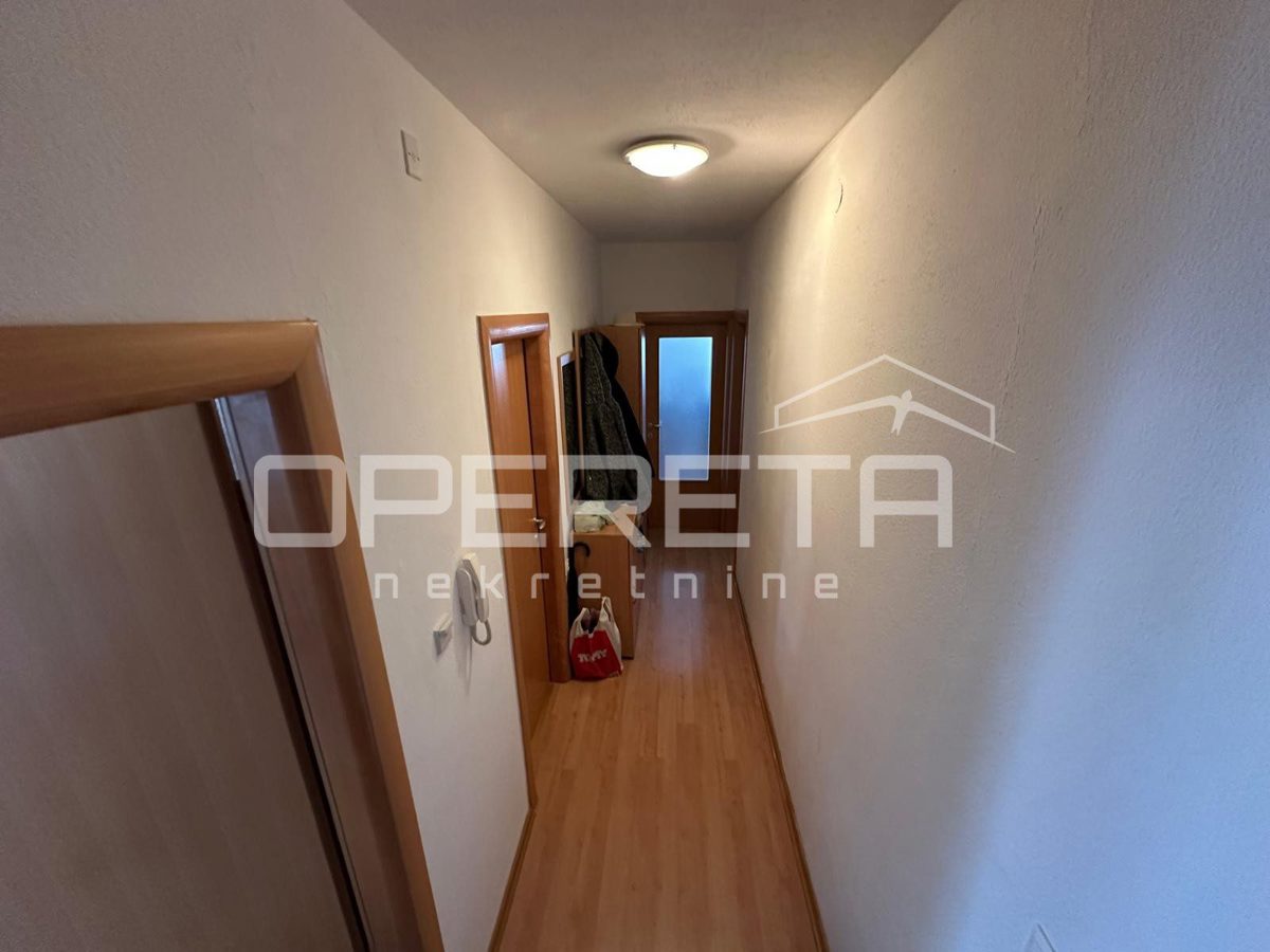 Mieszkanie Do wynajęcia - SPLITSKO-DALMATINSKA SPLIT