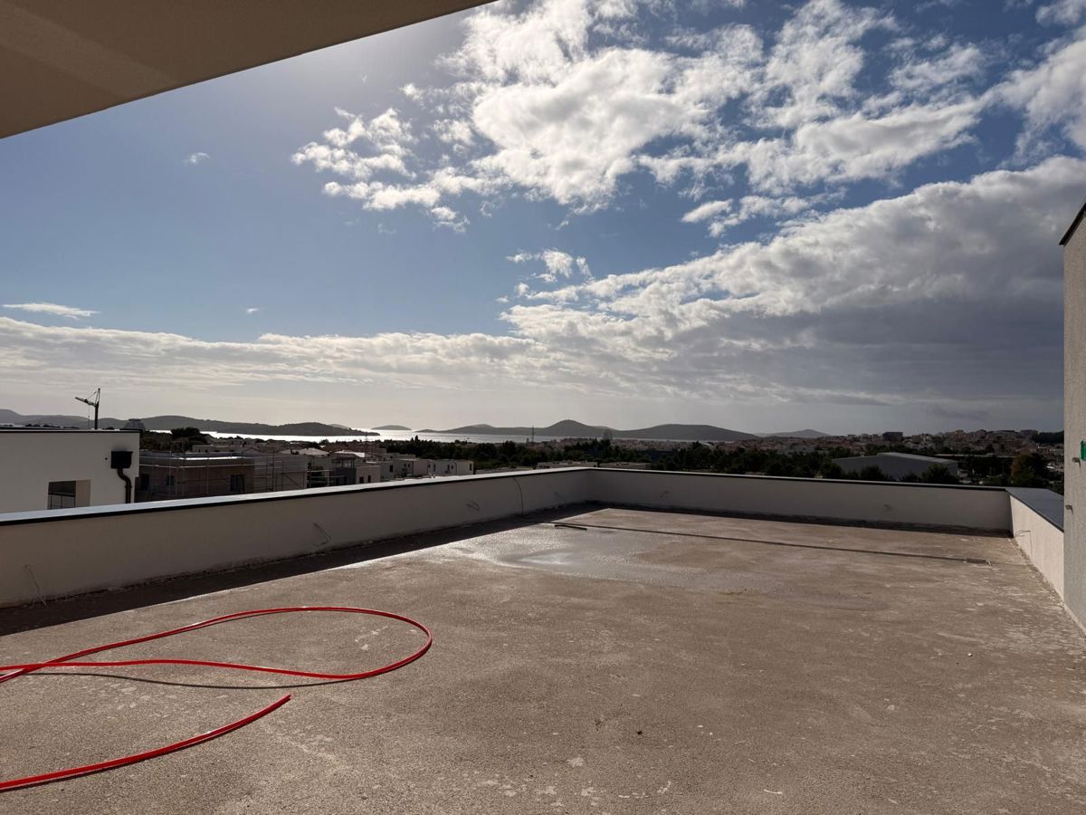 Appartement À vendre - ŠIBENSKO-KNINSKA VODICE