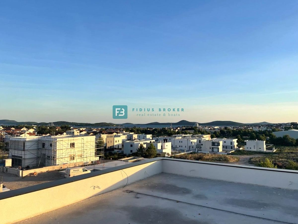 Appartement À vendre - ŠIBENSKO-KNINSKA VODICE