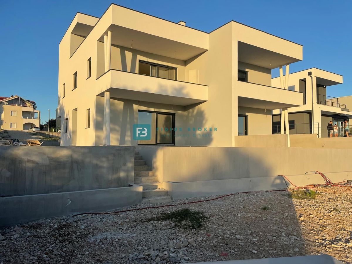 Appartement À vendre - ŠIBENSKO-KNINSKA VODICE