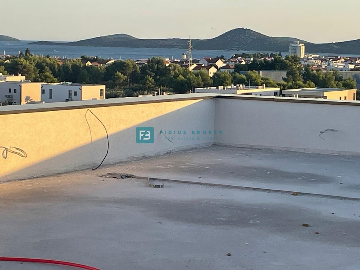 Appartement À vendre - ŠIBENSKO-KNINSKA VODICE