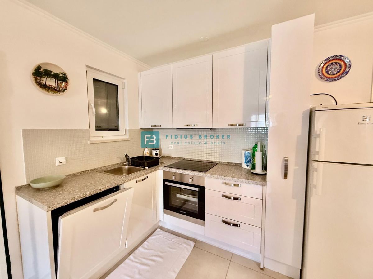 Flat For sale - ŠIBENSKO-KNINSKA VODICE