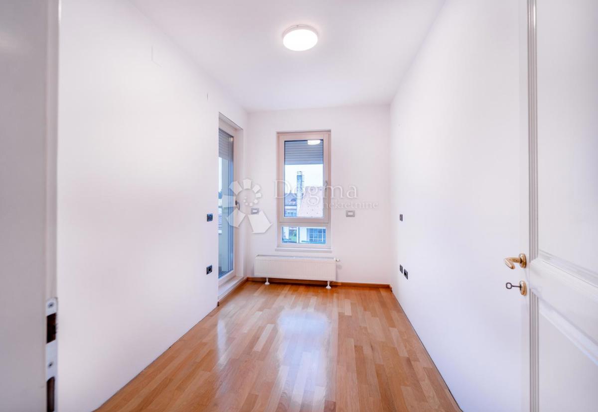 Appartement À louer - VARAŽDINSKA VARAŽDIN