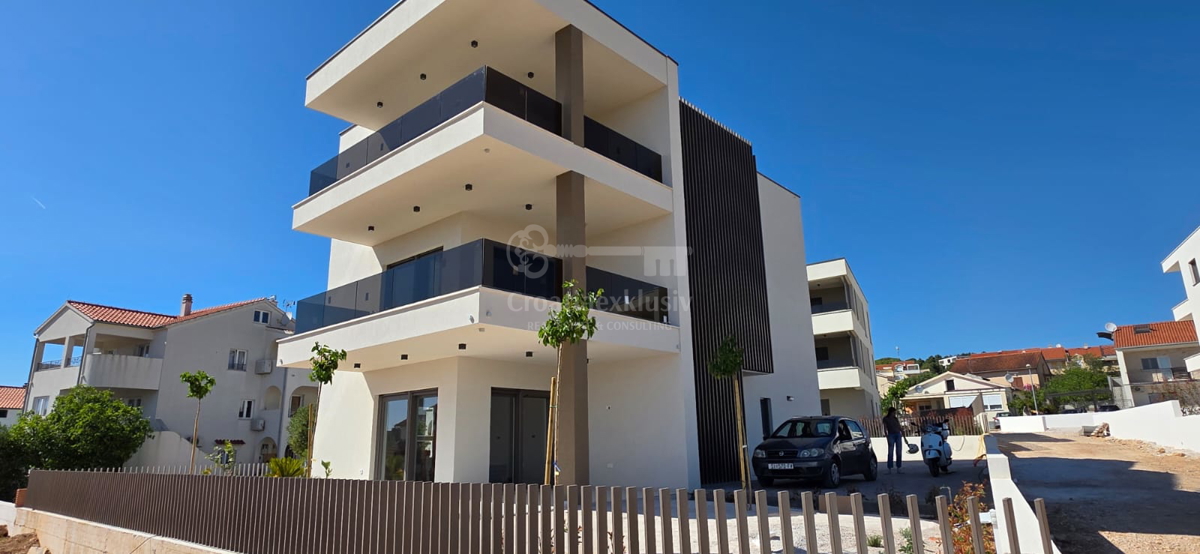 Flat For sale - šibensko-kninska Vodice - foto 1/3