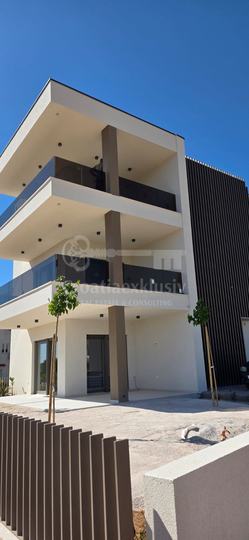 Flat For sale - šibensko-kninska Vodice - foto 2/3