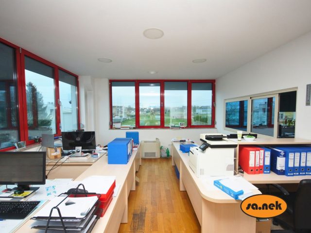 Poslovni prostori za najem 71 m² – Sveta Nedelja