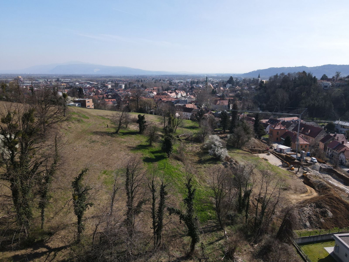 Pozemok Na predaj - ZAGREBAČKA SAMOBOR