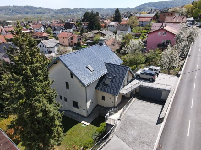 Haus Zu verkaufen - Zagrebačka Samobor - foto 2/16