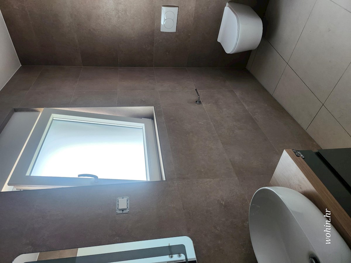 Flat For sale - ŠIBENSKO-KNINSKA VODICE