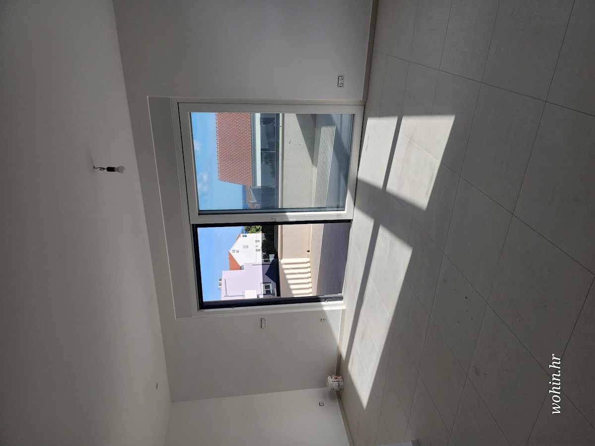 Flat For sale - ŠIBENSKO-KNINSKA VODICE