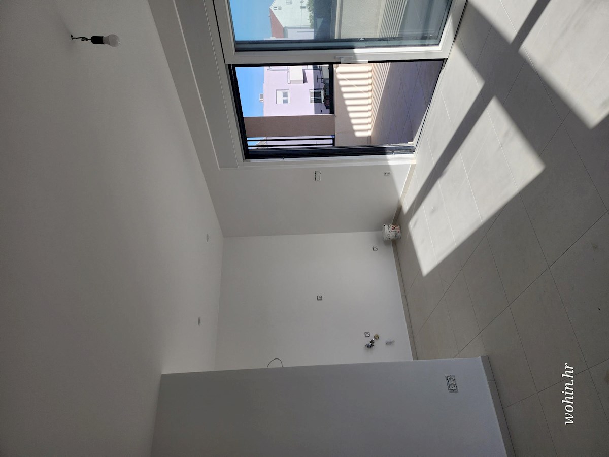 Flat For sale - ŠIBENSKO-KNINSKA VODICE