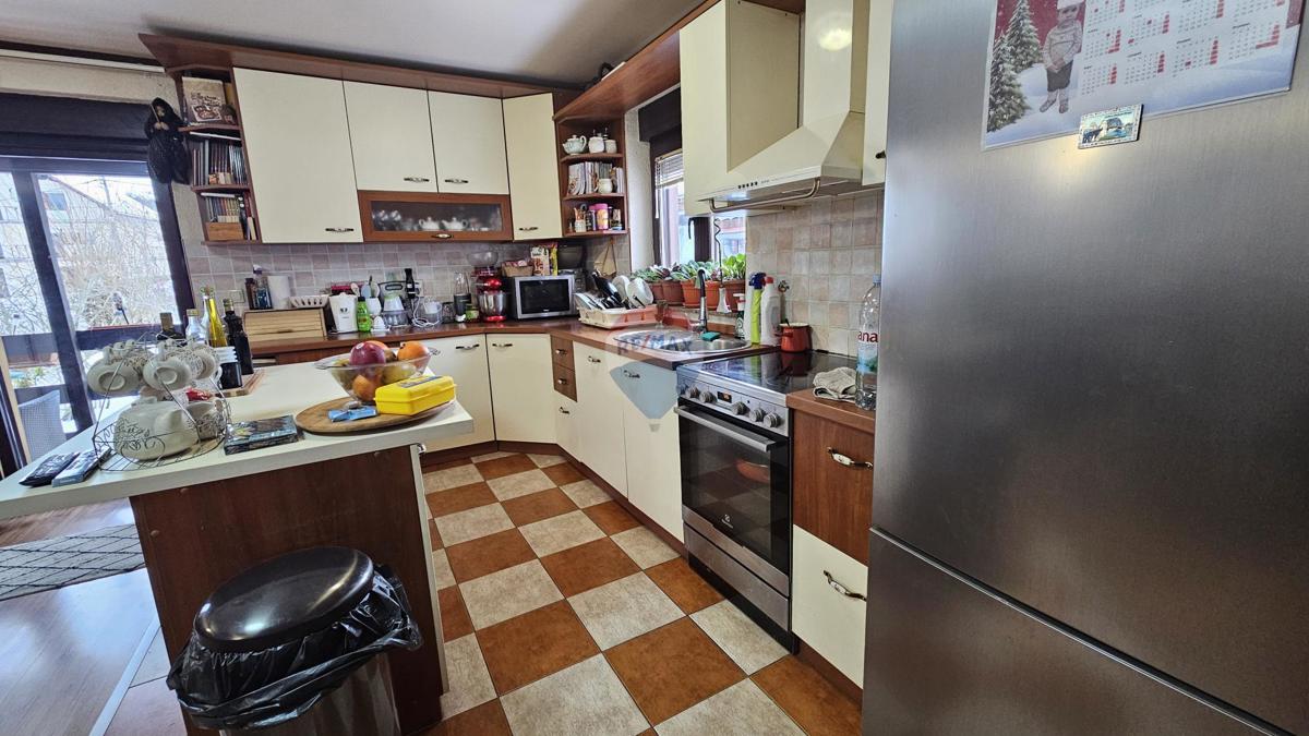 Flat For sale - PRIMORSKO-GORANSKA DELNICE
