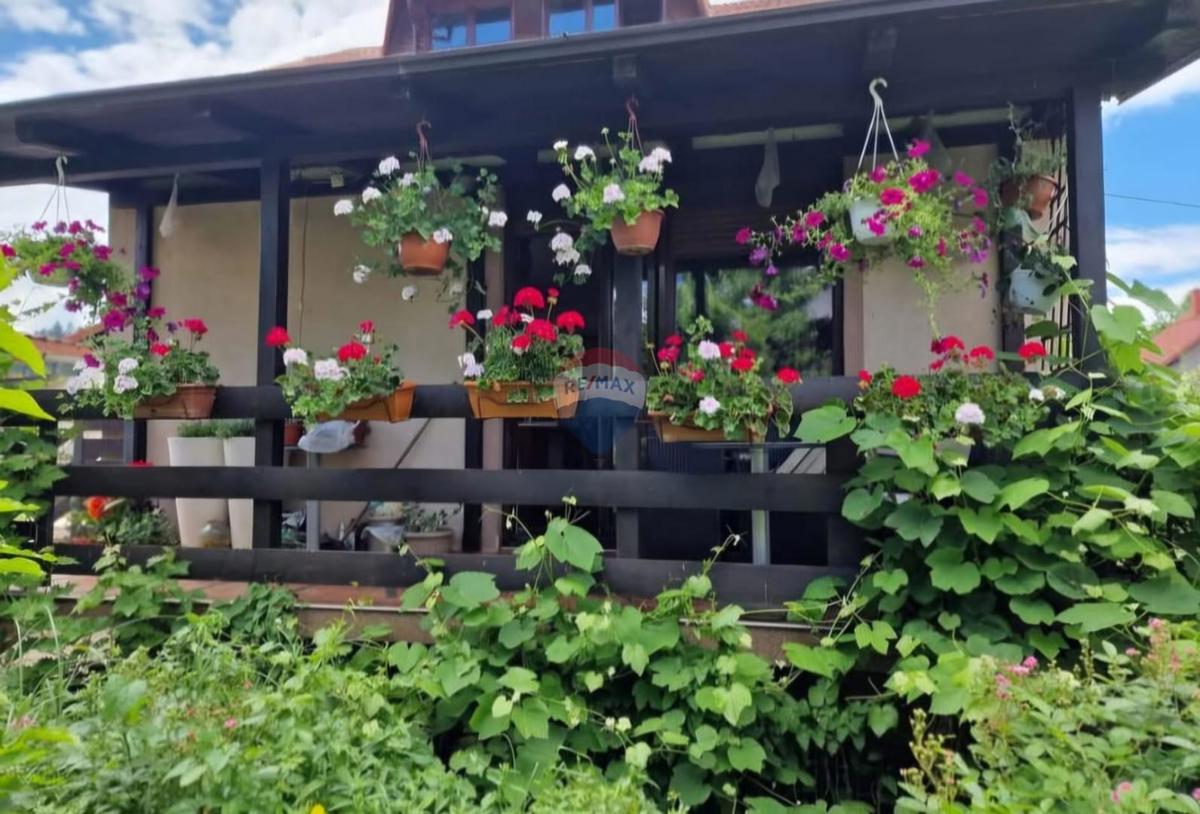 Flat For sale - PRIMORSKO-GORANSKA DELNICE