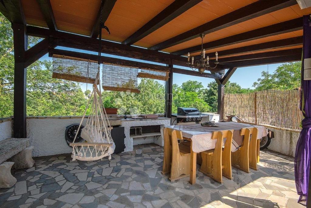 Haus Zu verkaufen - ISTARSKA SVETVINČENAT