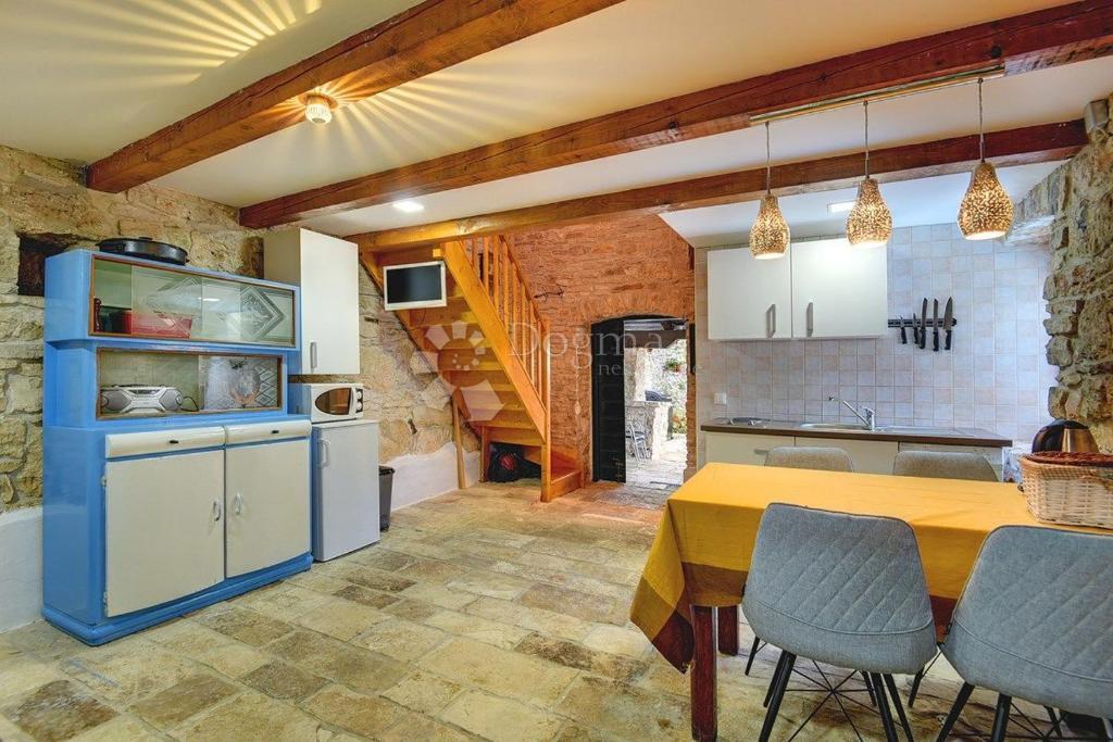 Haus Zu verkaufen - ISTARSKA SVETVINČENAT