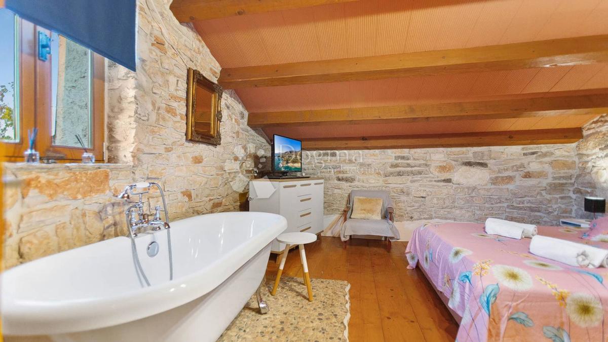 Haus Zu verkaufen - ISTARSKA SVETVINČENAT