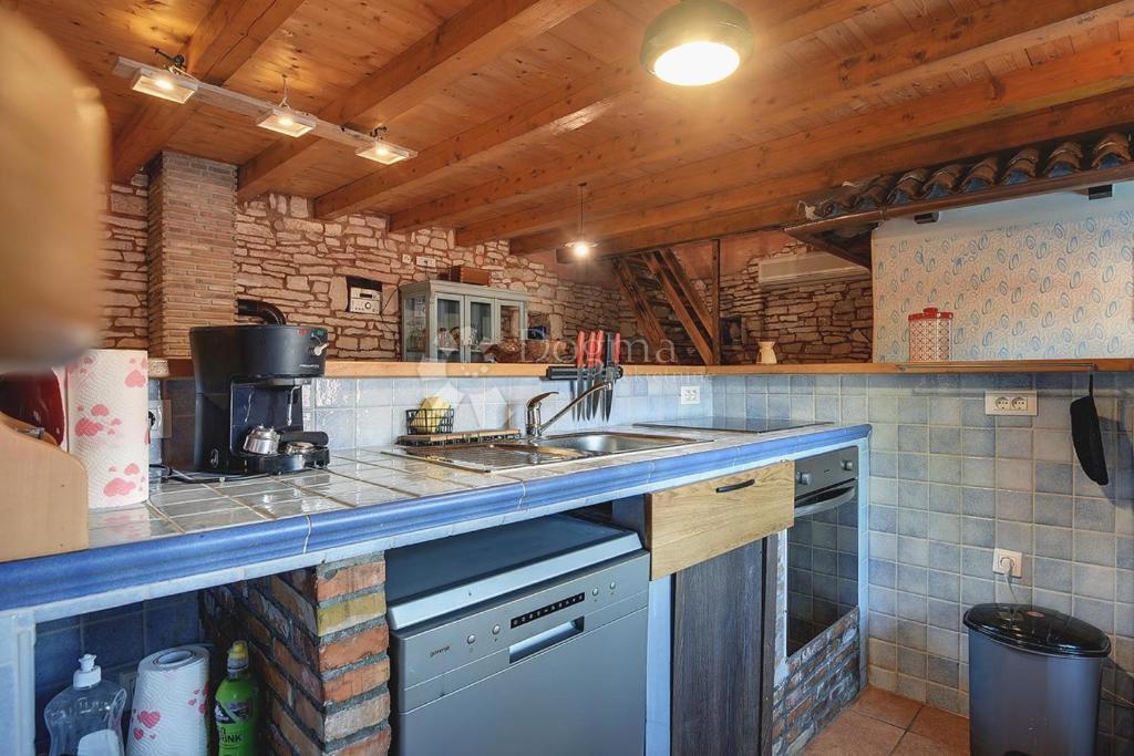Haus Zu verkaufen - ISTARSKA SVETVINČENAT