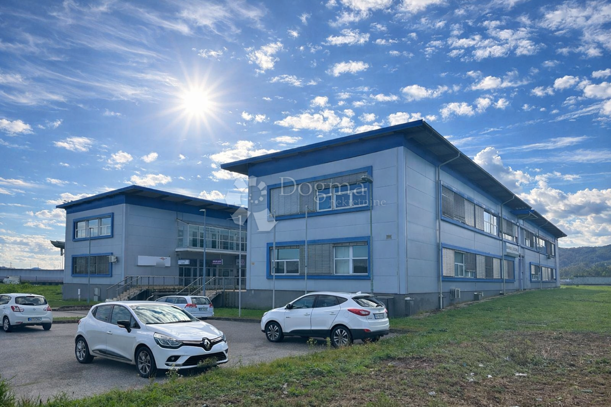 Locaux commerciaux À vendre SAMOBOR