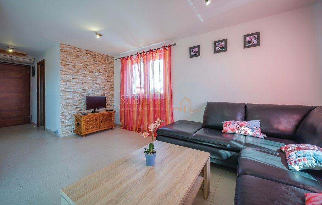 House For sale - Istarska Fažana - foto 1/7