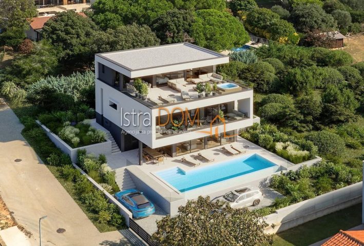 Casa in vendita 212 m² – Medulin