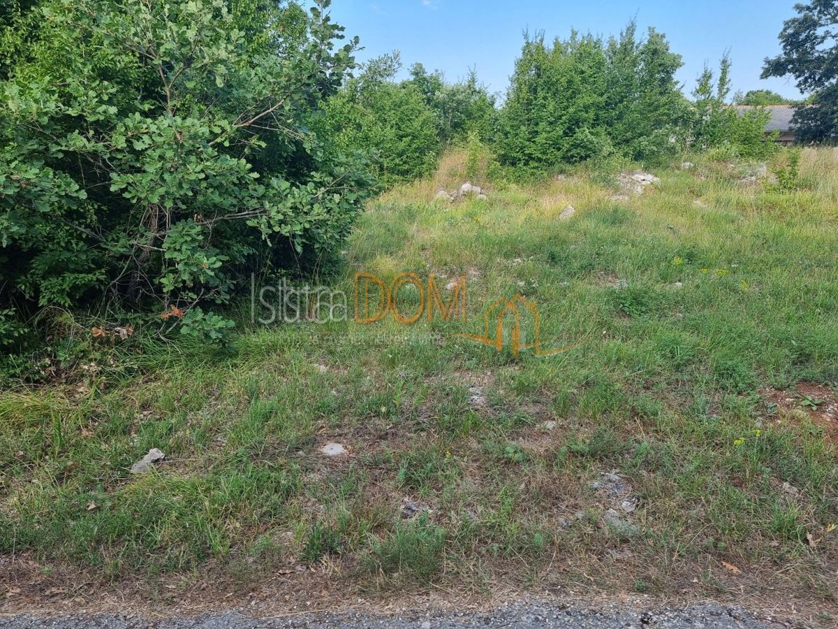 Zemljište Na prodaju - Istarska Barban - foto 2/2