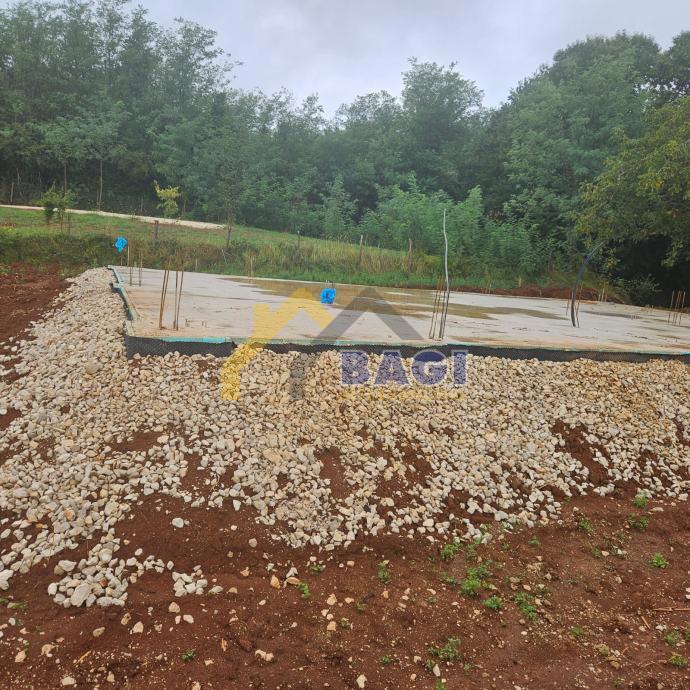 Land For sale - ISTARSKA BARBAN