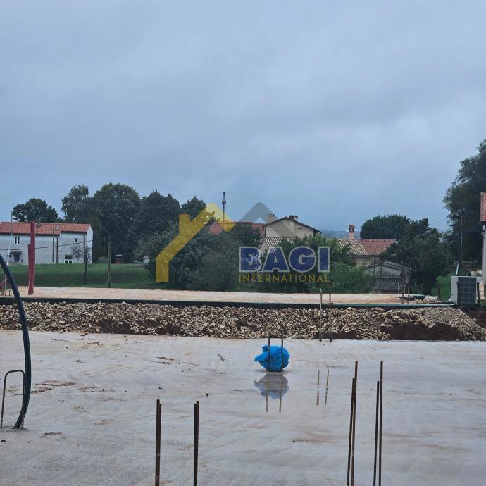 Land For sale - ISTARSKA BARBAN