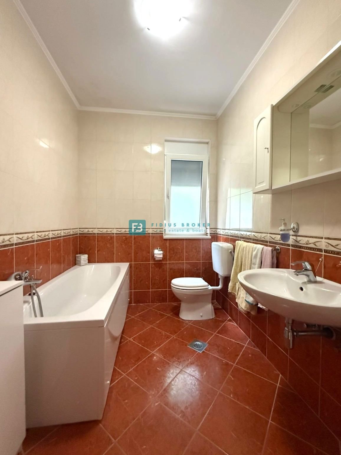 House For sale - ŠIBENSKO-KNINSKA VODICE