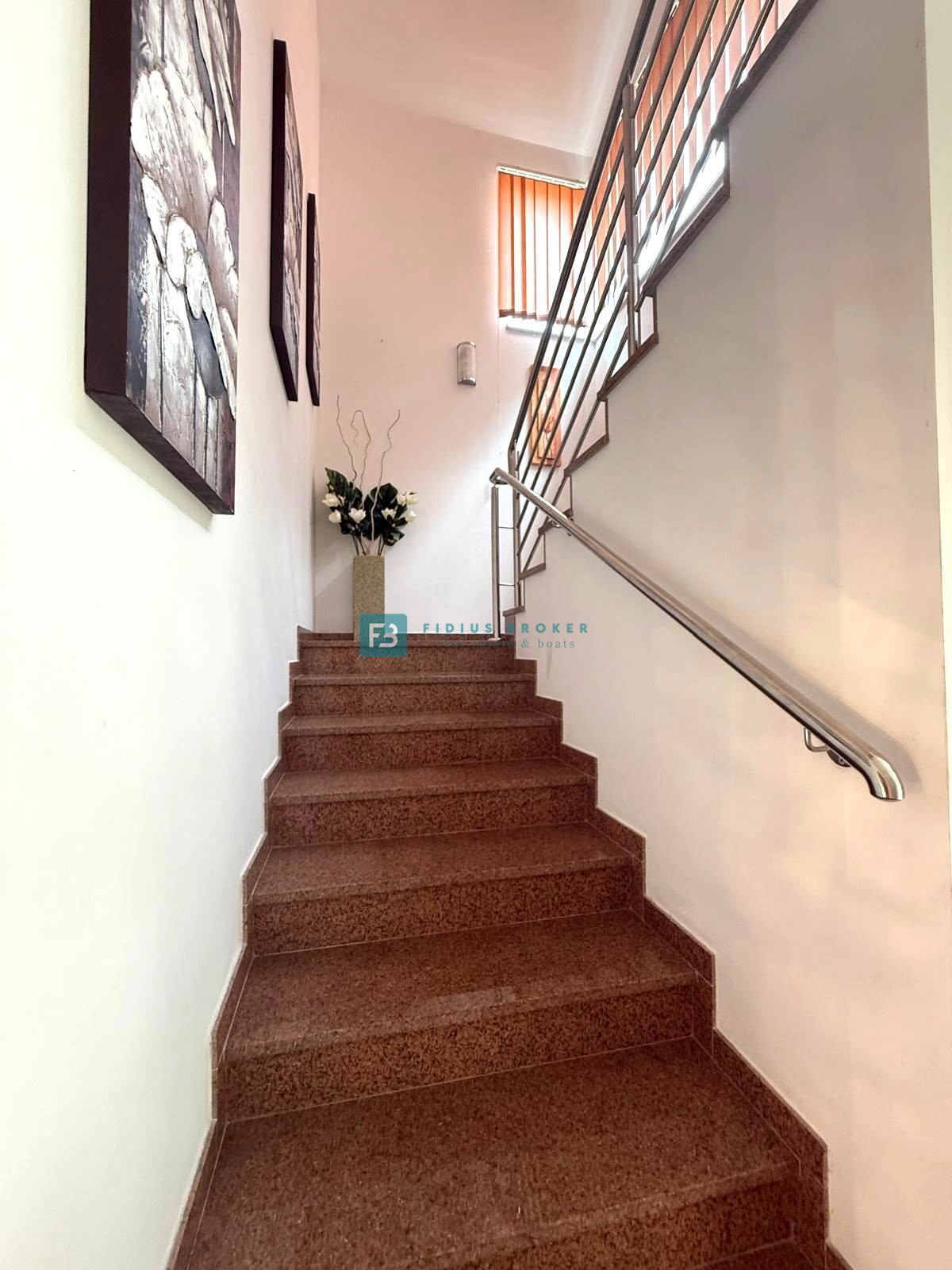 House For sale - ŠIBENSKO-KNINSKA VODICE
